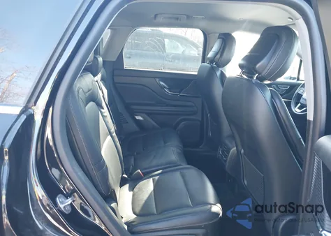 2020 Lincoln Corsair Standard z USA, uszkodzony, nr VIN 5LMCJ1D95LUL27346